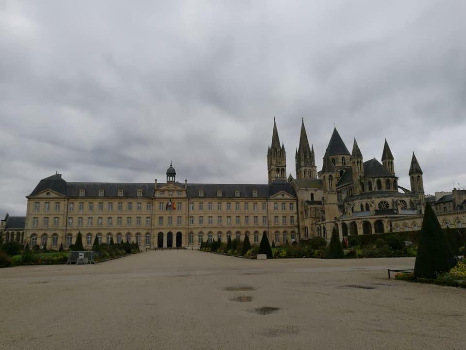 Fasthotel Caen Memorial Exterior photo